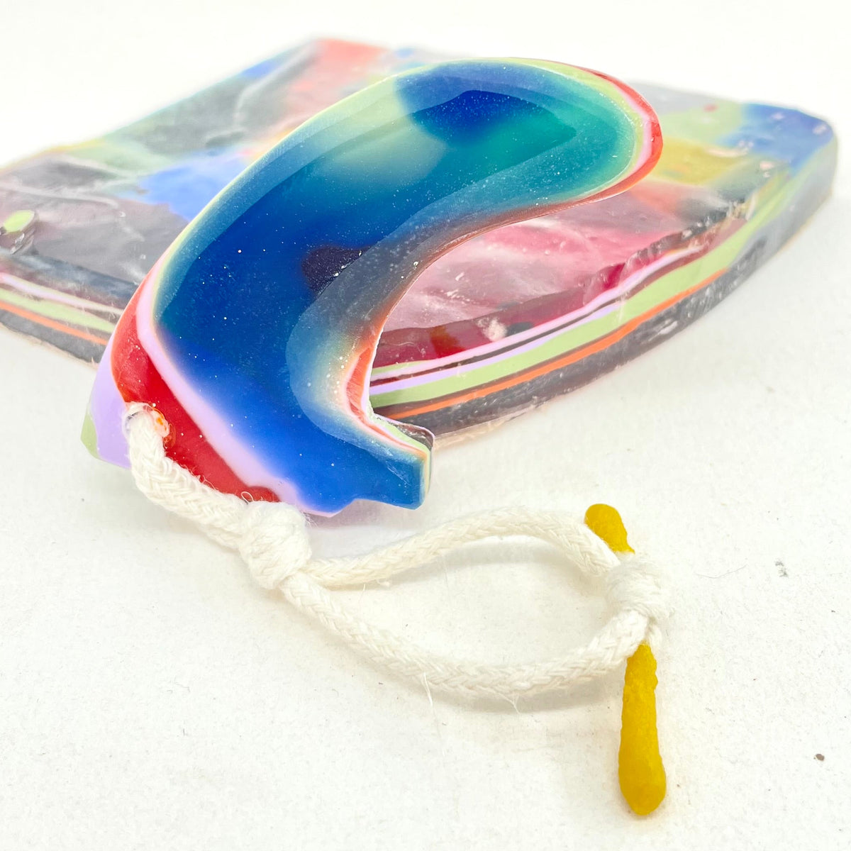 Resin Rad fin, Khaki Single Keyring