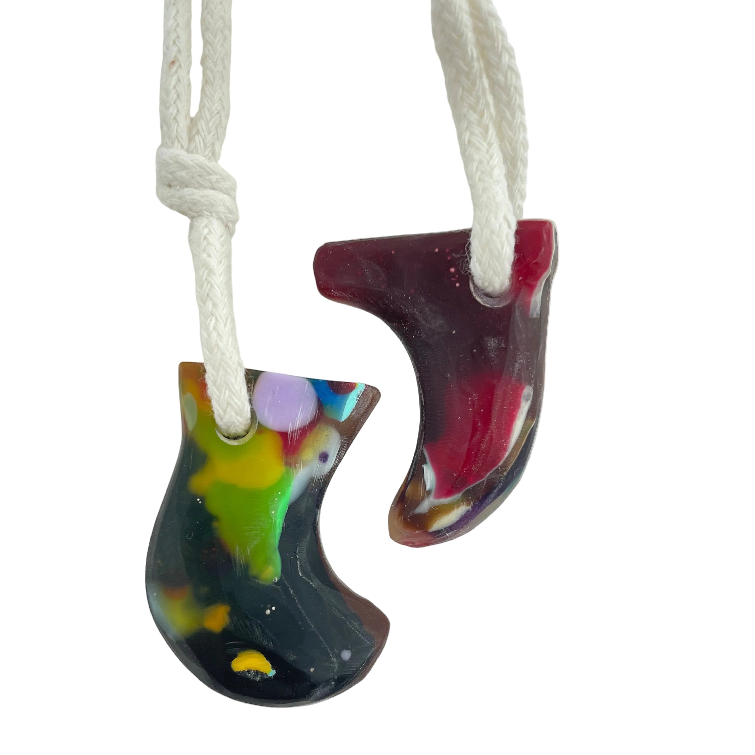 Resin Rad Fin Keyrings Bees Waxed series of 2