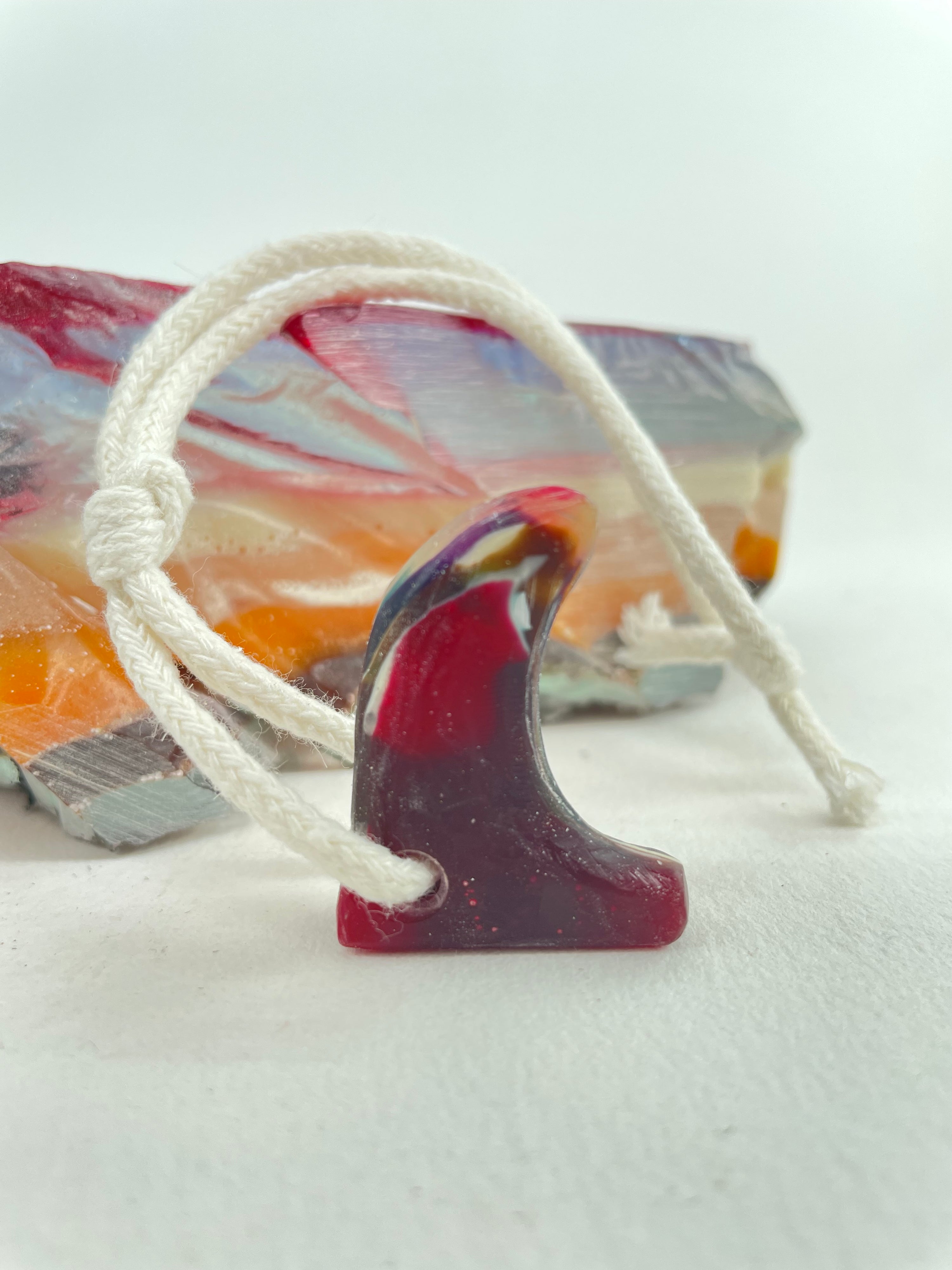 Resin Rad Fin Keyrings Bees Waxed series of 2