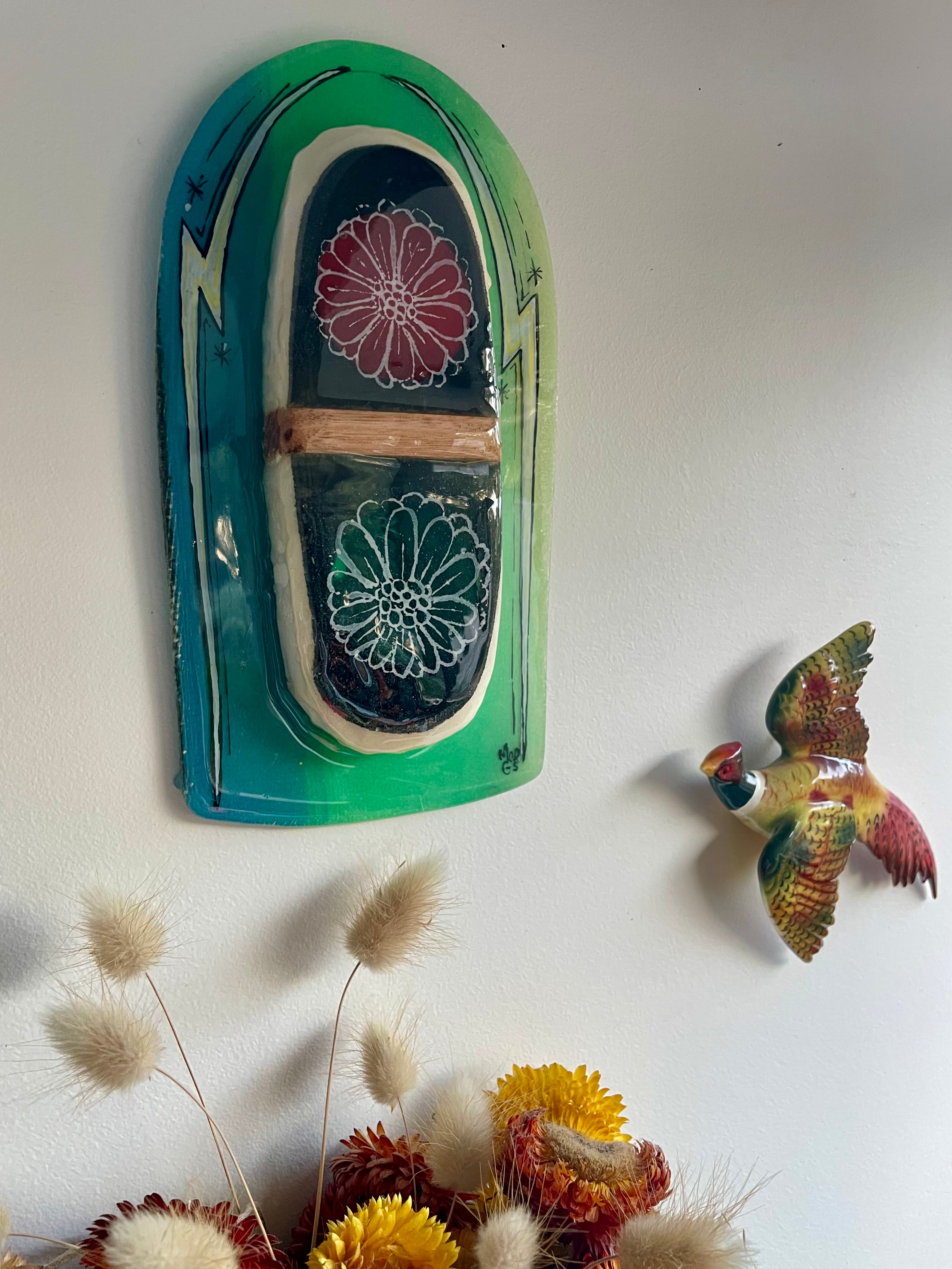 Flower 'n' Bolts tablet